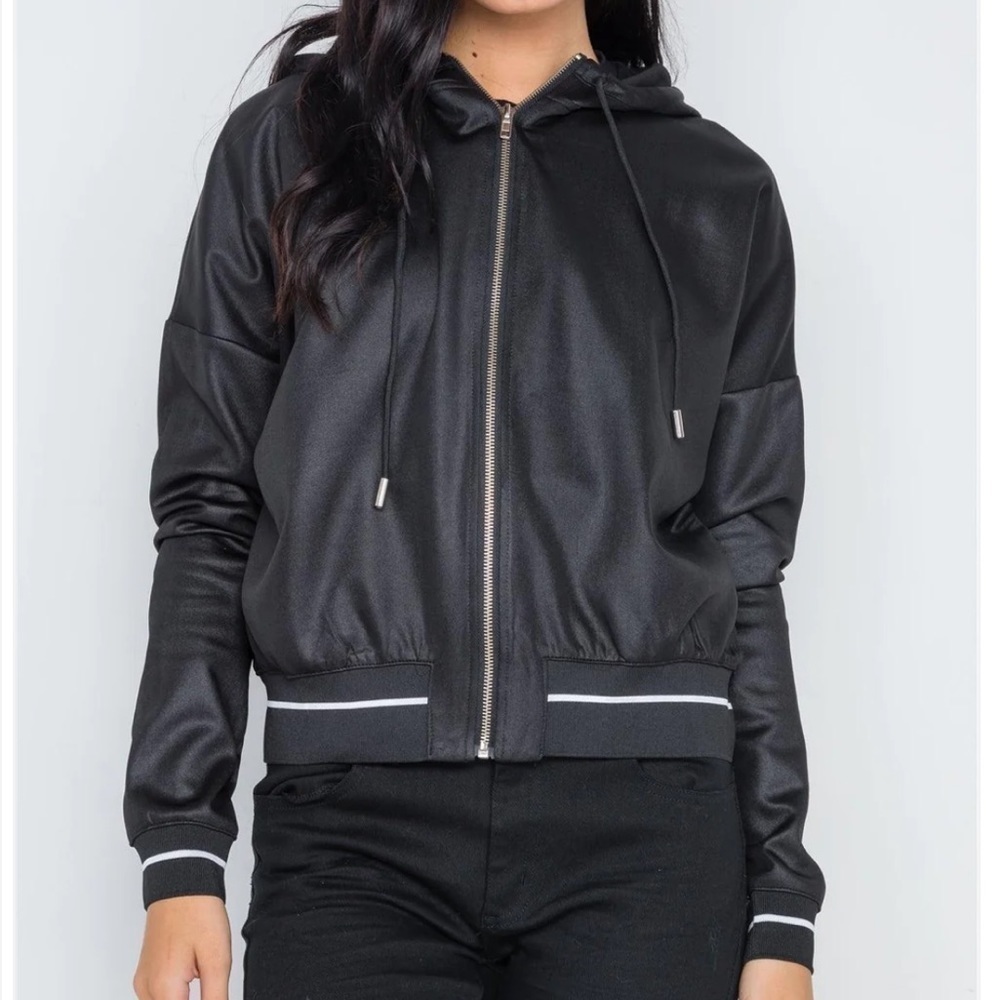 H&M Black White Striped Trim Hooded Long Sleeve Zip Up Athleisure Jacket XS